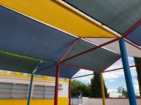 Lonas tensadas centro infantil